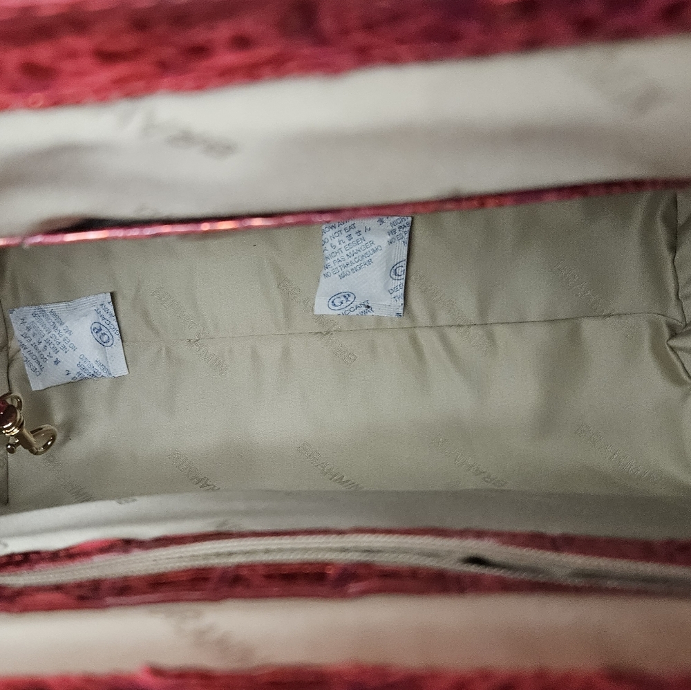 NEW Brahmin Liz backpack in the Red Dragon Melbourne Croc-Embossed Backpack - Picture 9 of 9